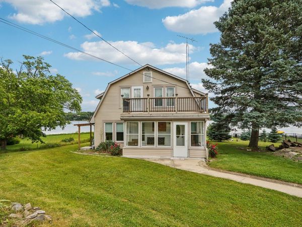 12719 234th Ave, Salem Lakes, WI 53179