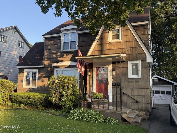 21 Baker Street, Gloversville, NY 12078