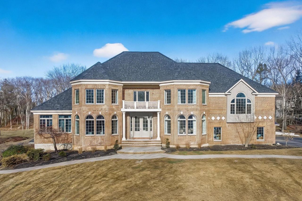 9 Floral Street, Windham, NH 03087 Main Photo