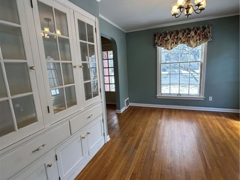 1579 Laclede Road , South Euclid, OH 44121 Photo 3