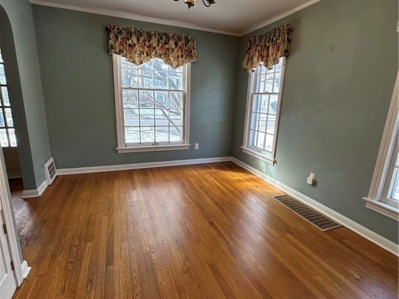 1579 Laclede Road , South Euclid, OH 44121 Photo 4