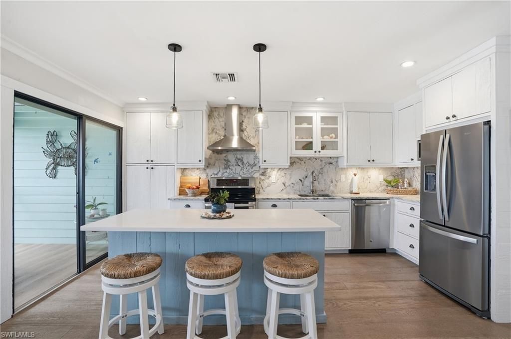 7731 Bocilla Ln, Unit 10, Bokeelia, FL 33922 Photo