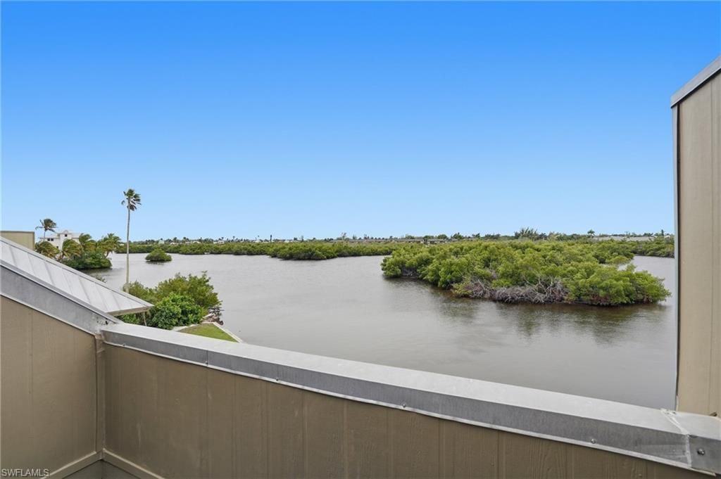 7731 Bocilla Ln, Unit 10, Bokeelia, FL 33922 Photo