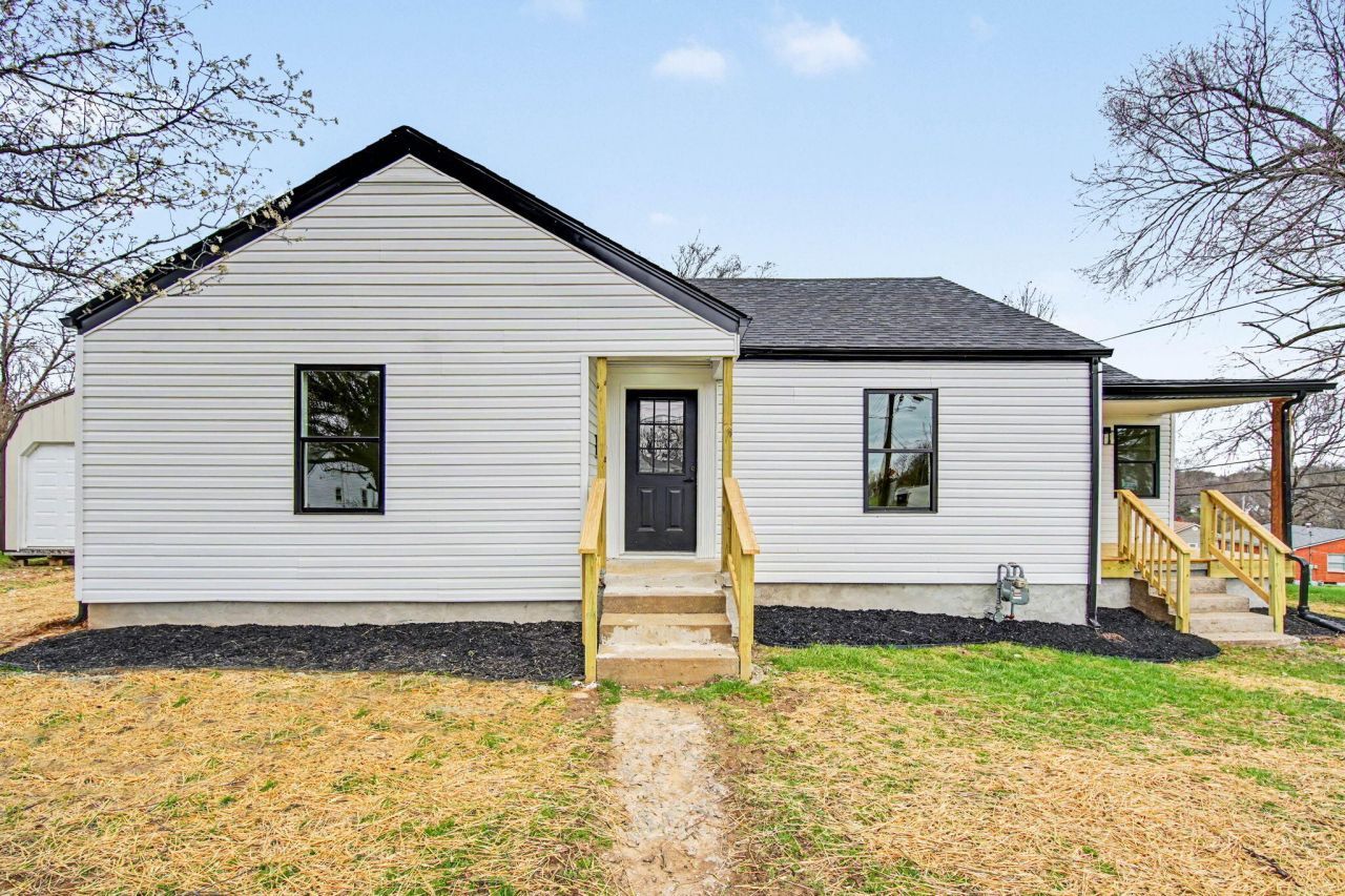 251 Bonnycastle Drive, Frankfort, KY 40601 Main Photo