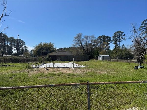 555 Kell Road , Brunswick, GA 31525