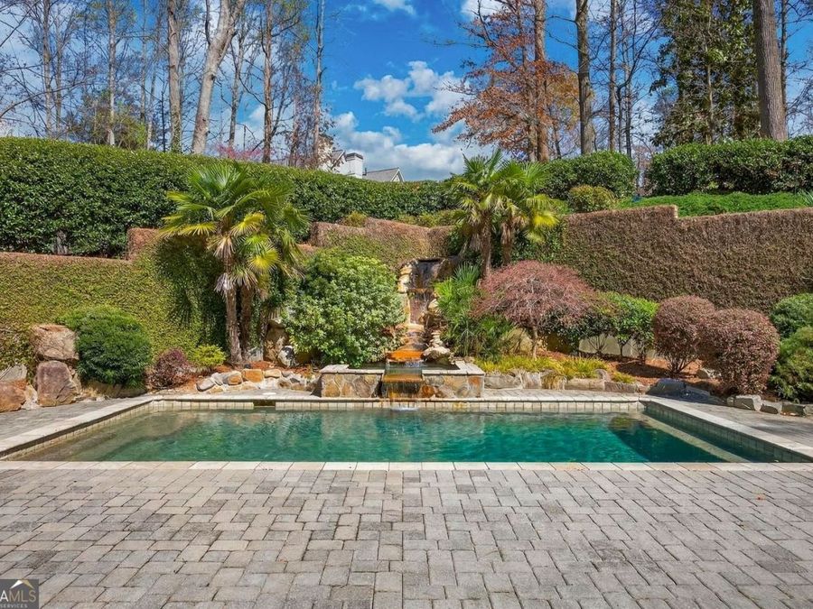 Property Image 32