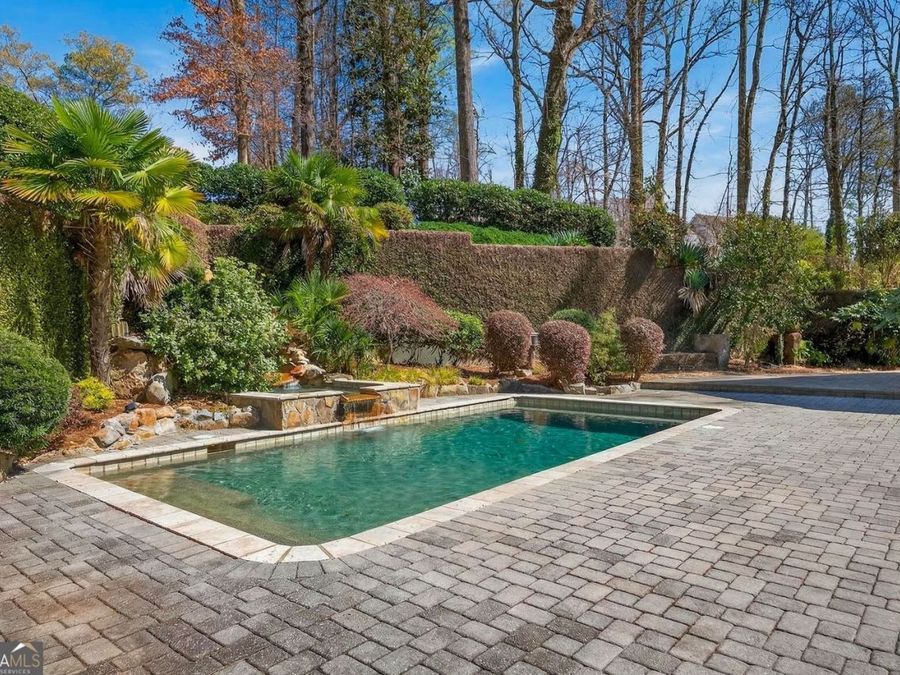 Property Image 33