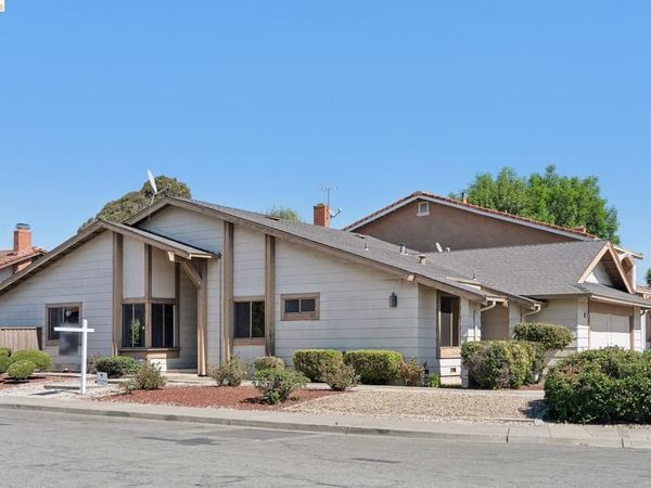 804 Crocus Drive, San Leandro, CA 94578