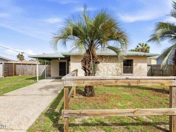 3211 Treasure Circle, Panama City Beach, FL 32408