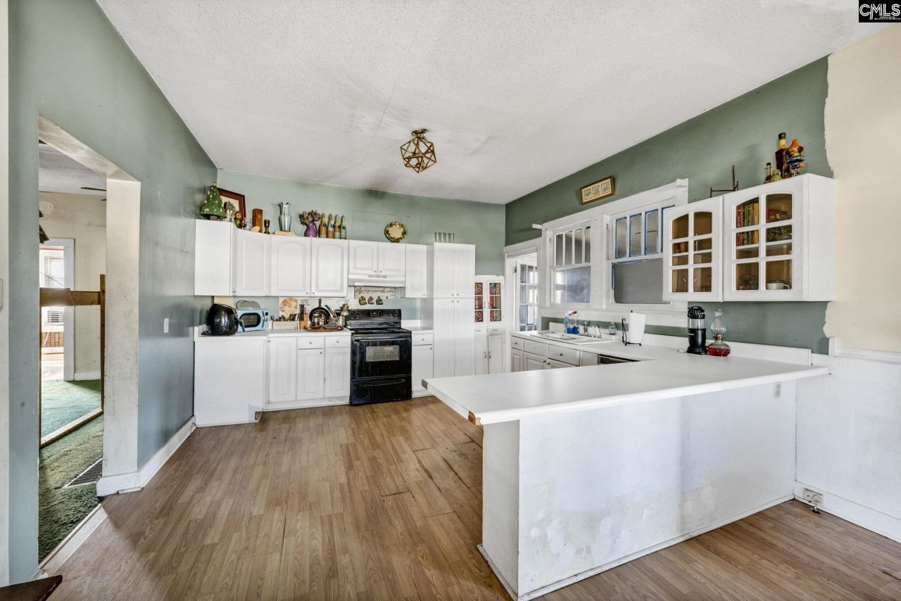 162 Gilliam Street Photo 14