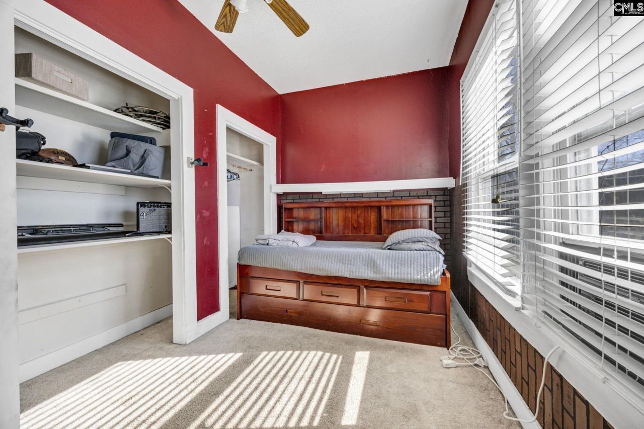 162 Gilliam Street Photo 28