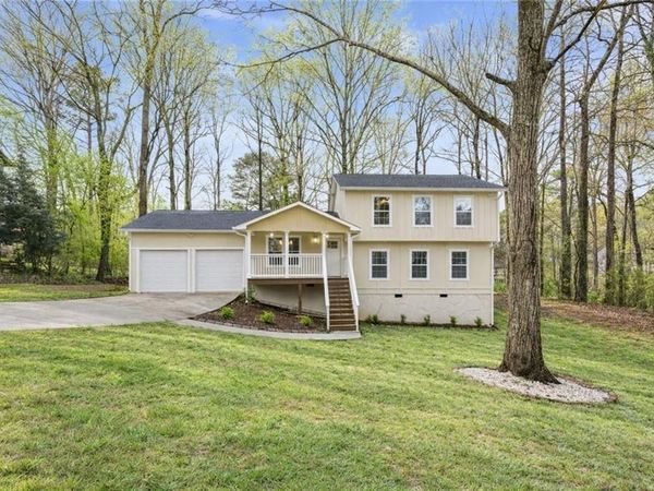 106 Bob White Drive, Stockbridge, GA 30281