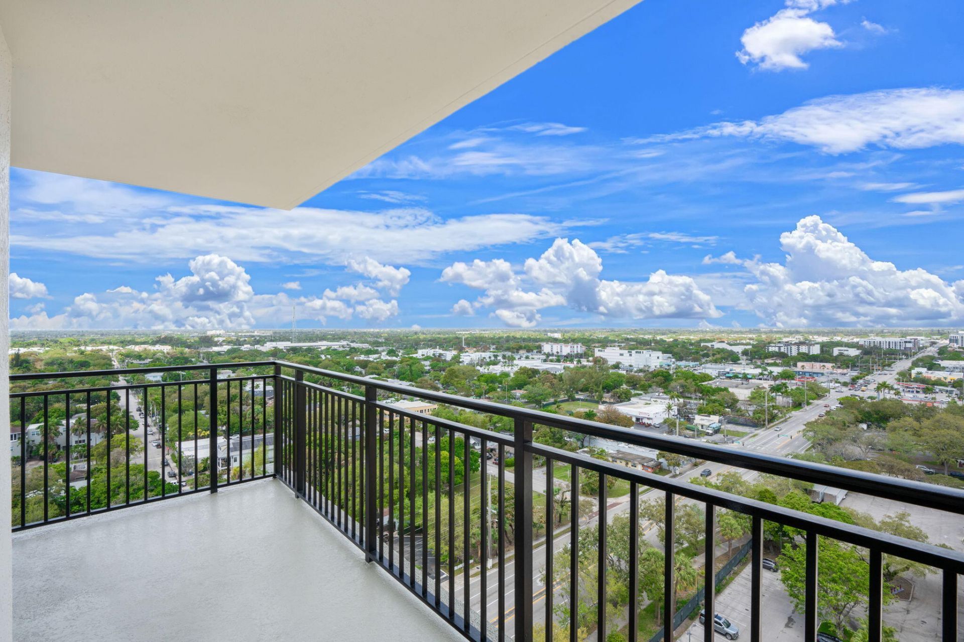 610 W Las Olas Boulevard, Unit 1613n, Fort Lauderdale, FL 33312 Photo