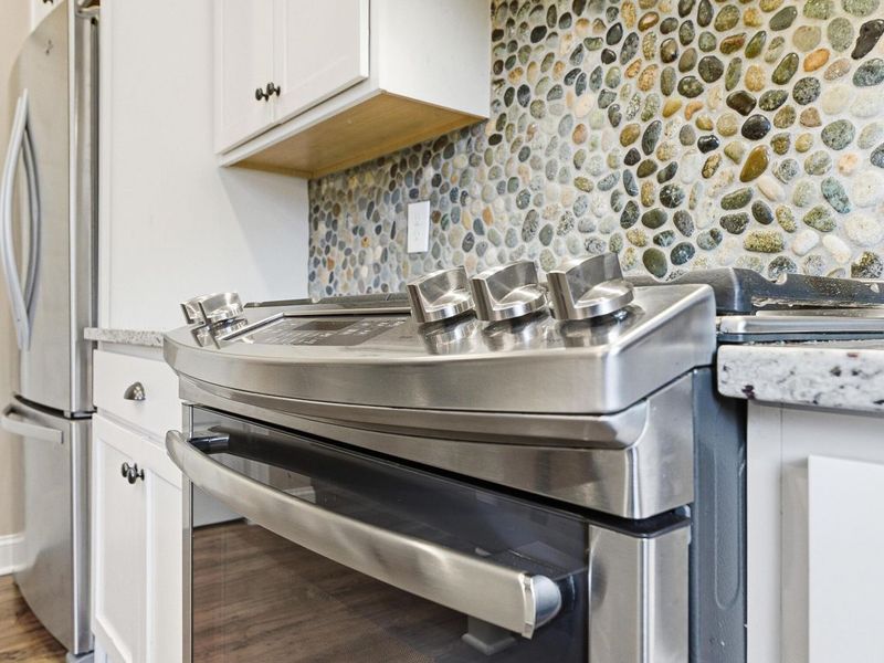 7488 Lee Road, Westerville, OH 43081 Photo 9