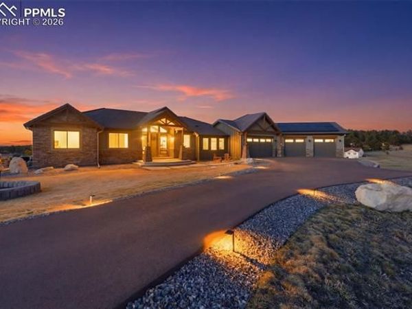 17445 Pond View Place, Colorado Springs, CO 80908