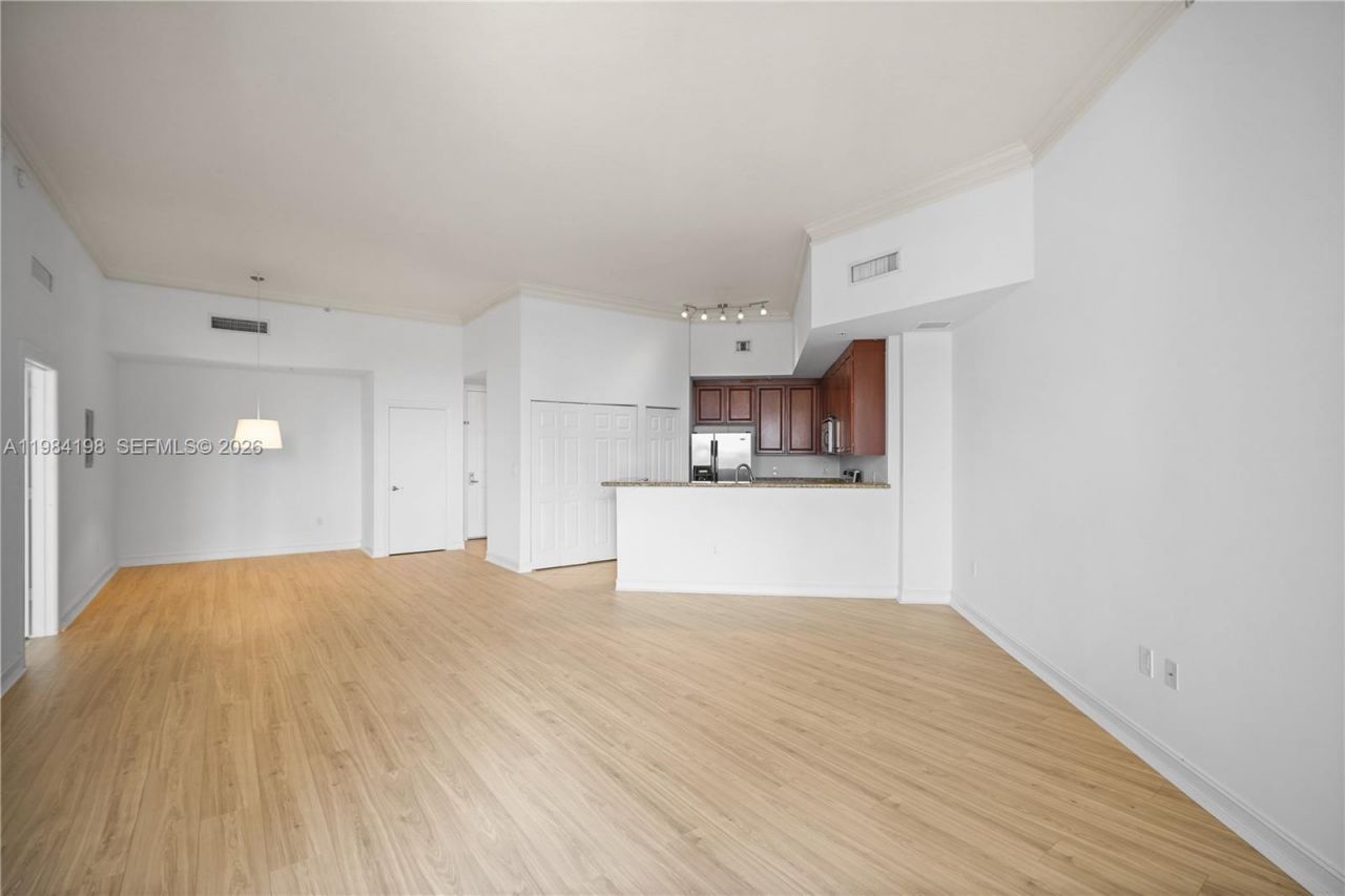3001 NE 185th St, Unit 716, Aventura, FL 33180 Photo