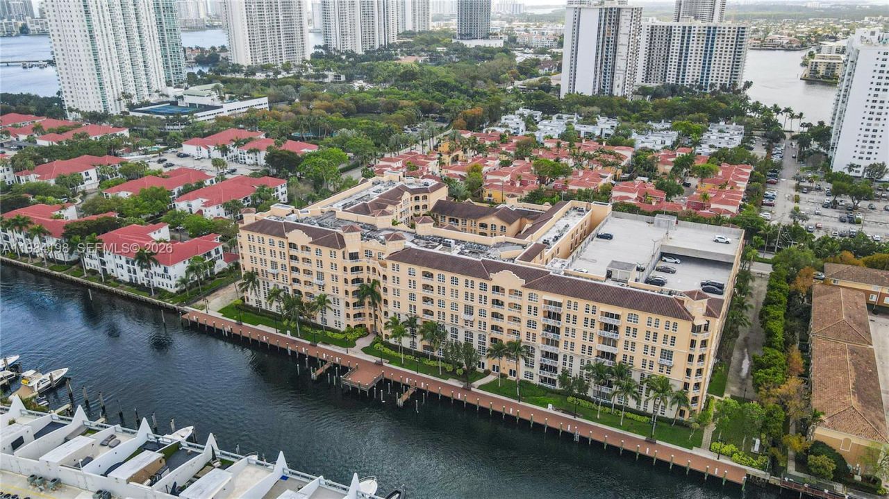 3001 NE 185th St, Unit 716, Aventura, FL 33180 Photo