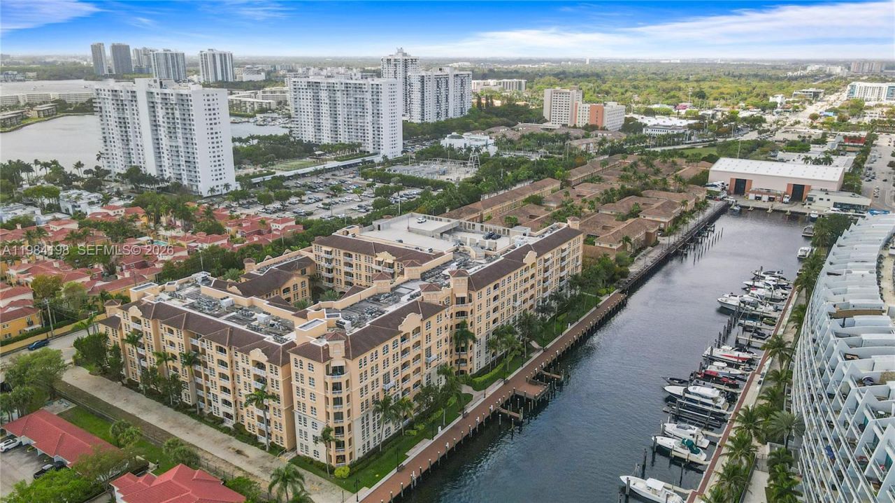 3001 NE 185th St, Unit 716, Aventura, FL 33180 Photo