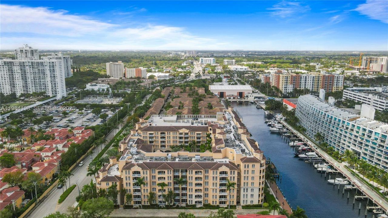 3001 NE 185th St, Unit 716, Aventura, FL 33180 Photo