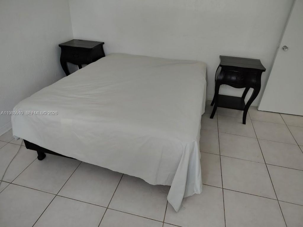 1816 Mckinley St , Unit 2, Hollywood, FL 33020 Photo