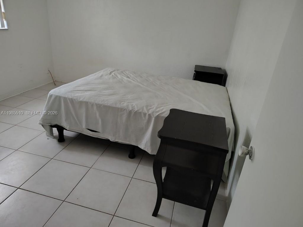 1816 Mckinley St , Unit 2, Hollywood, FL 33020 Photo