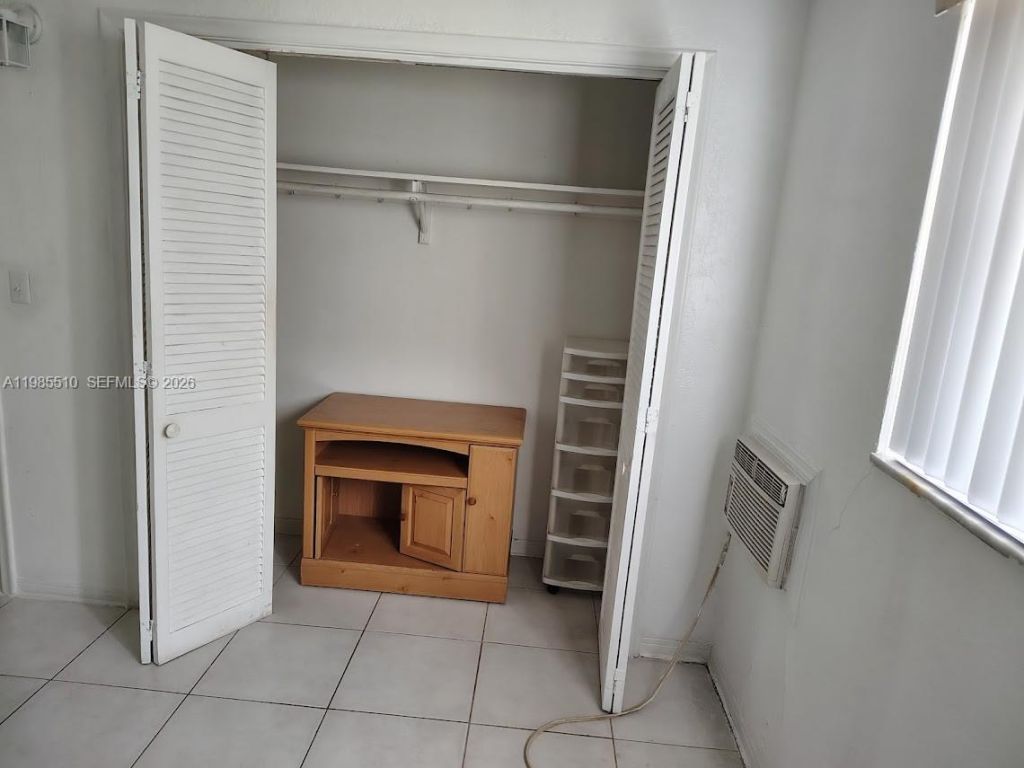 1816 Mckinley St , Unit 2, Hollywood, FL 33020 Photo