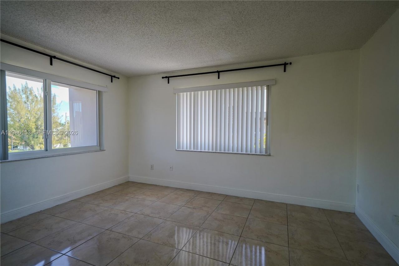 7920 Camino Real, Unit m-401, Miami, FL 33143 Photo