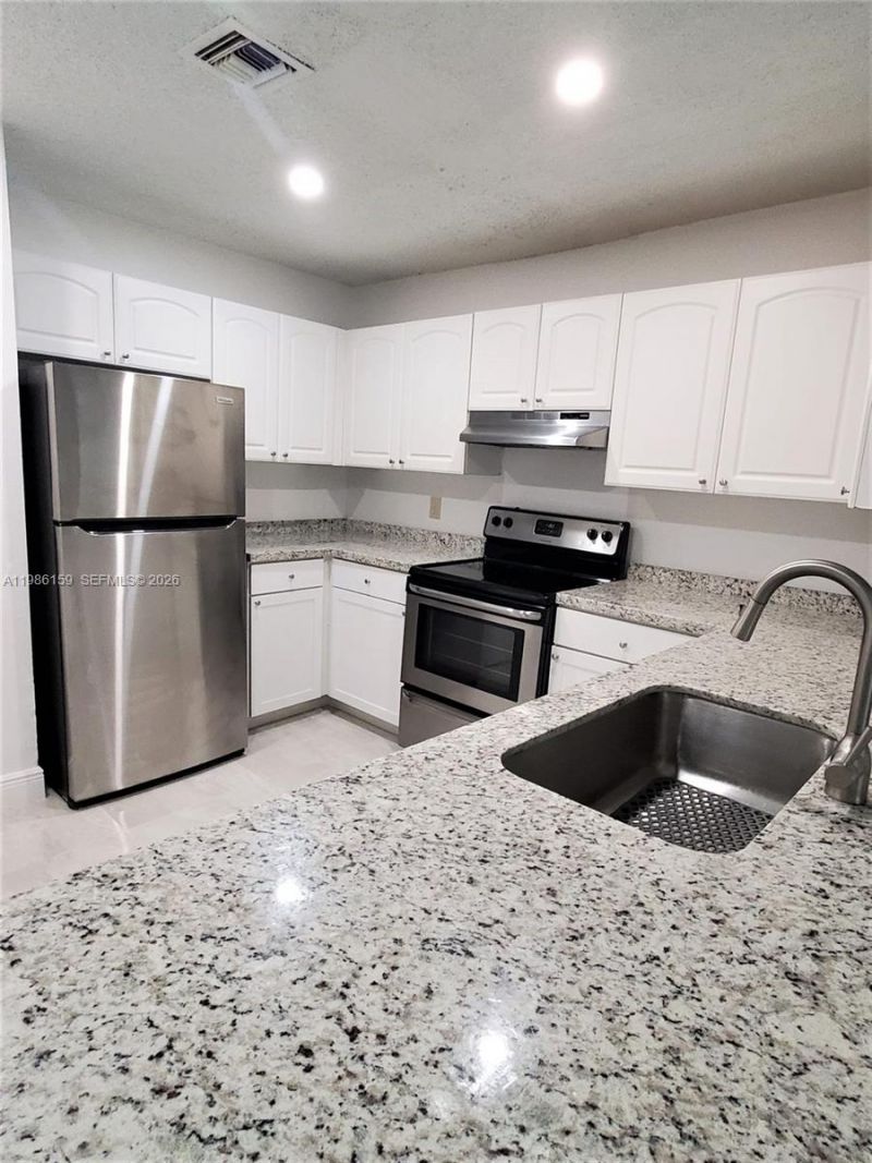 2491 NW 82nd Ter, Unit S, Coral Springs, FL 33065 Photo