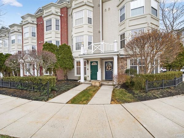 3 Harbor Pointe Drive , Haverstraw, NY 10927