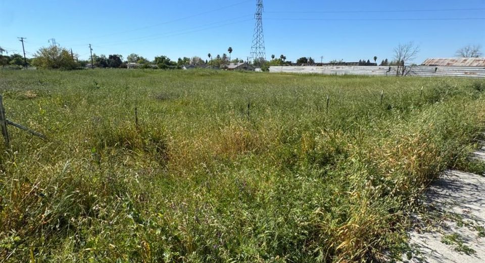 Bell Ave, Sacramento, CA 95838 Photo