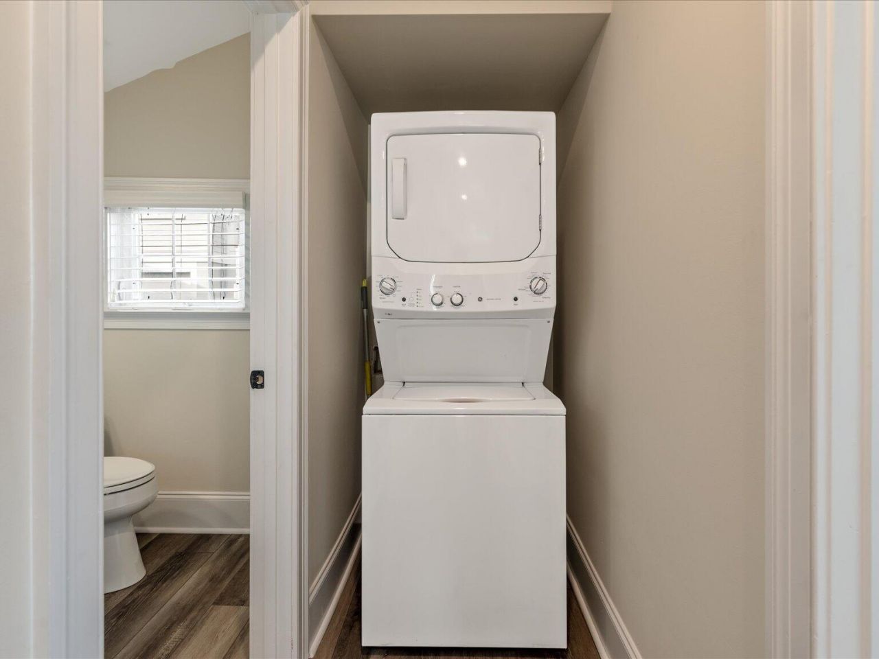 400 Sumter Street Photo 24