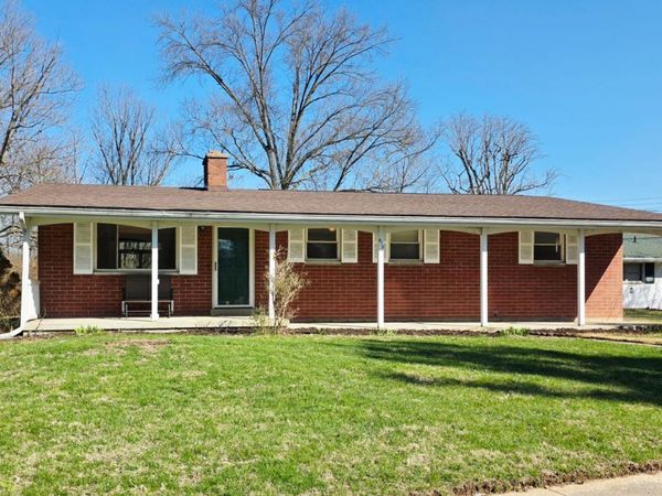 913 S Locust Street, Oxford, OH 45056