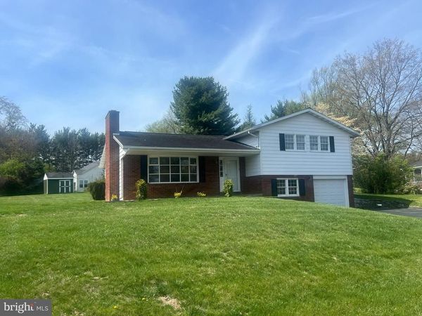 19119 WOODHAVEN DRIVE, HAGERSTOWN, MD 21742