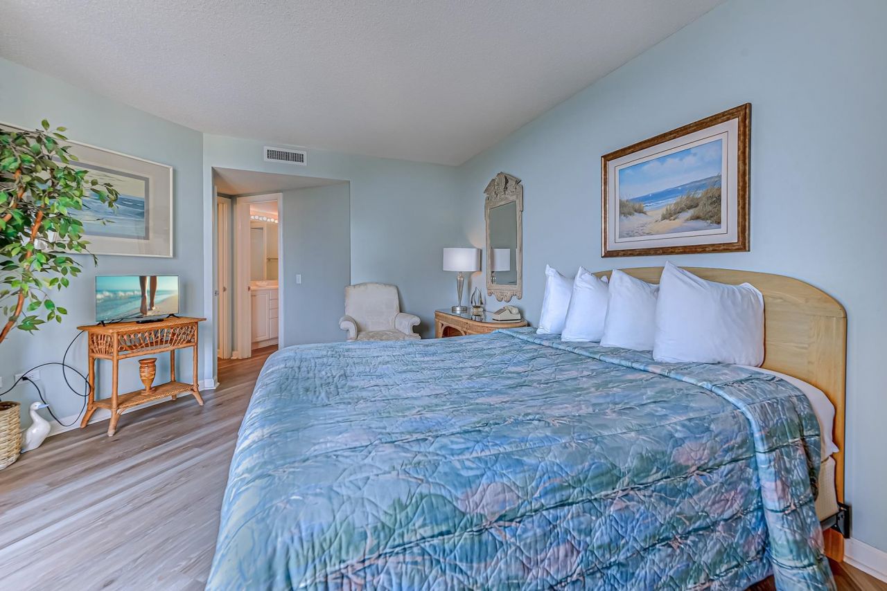 101 Ocean Creek Dr. Photo 12