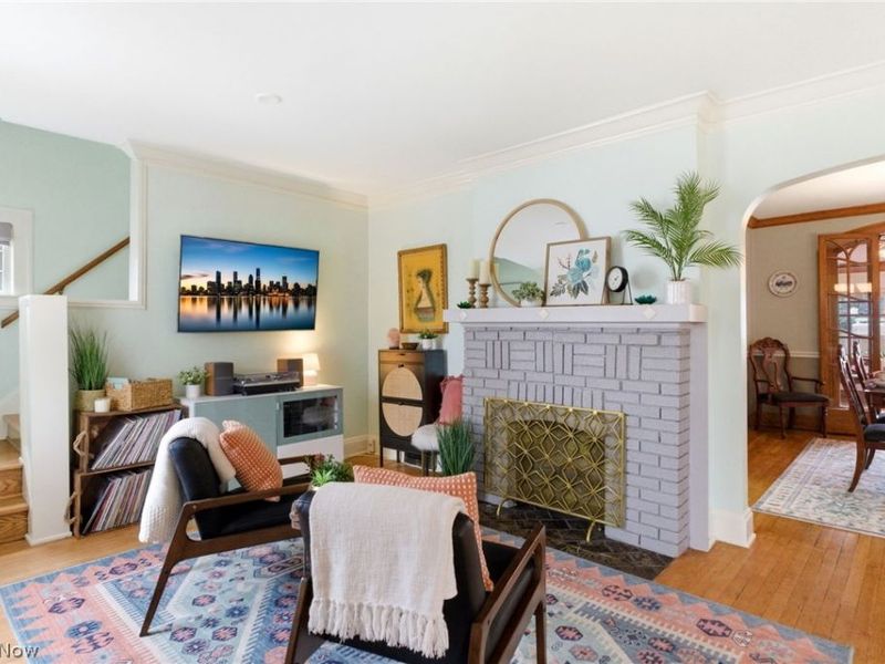 2080 Mars Avenue, Lakewood, OH 44107 Photo 2