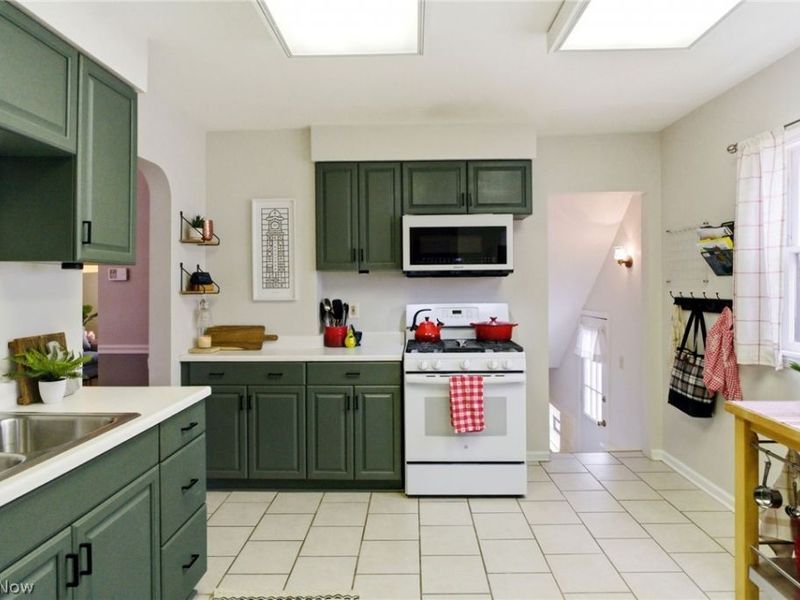 2080 Mars Avenue, Lakewood, OH 44107 Photo 20