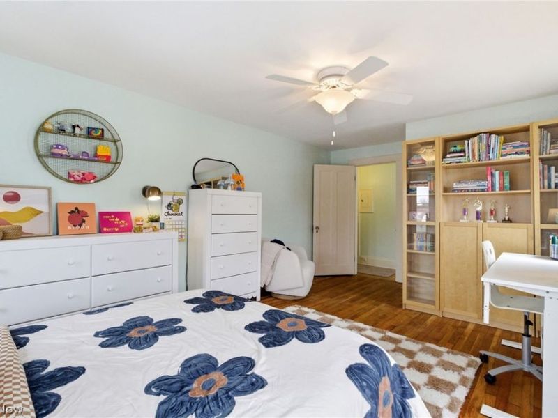 2080 Mars Avenue, Lakewood, OH 44107 Photo 27