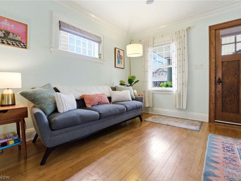 2080 Mars Avenue, Lakewood, OH 44107 Photo 3