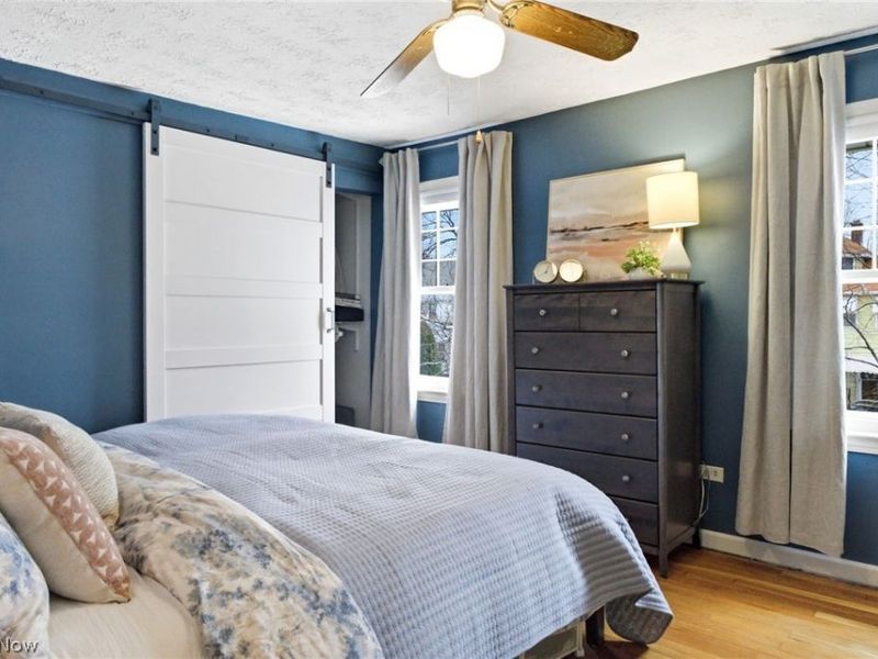 2080 Mars Avenue, Lakewood, OH 44107 Photo 5