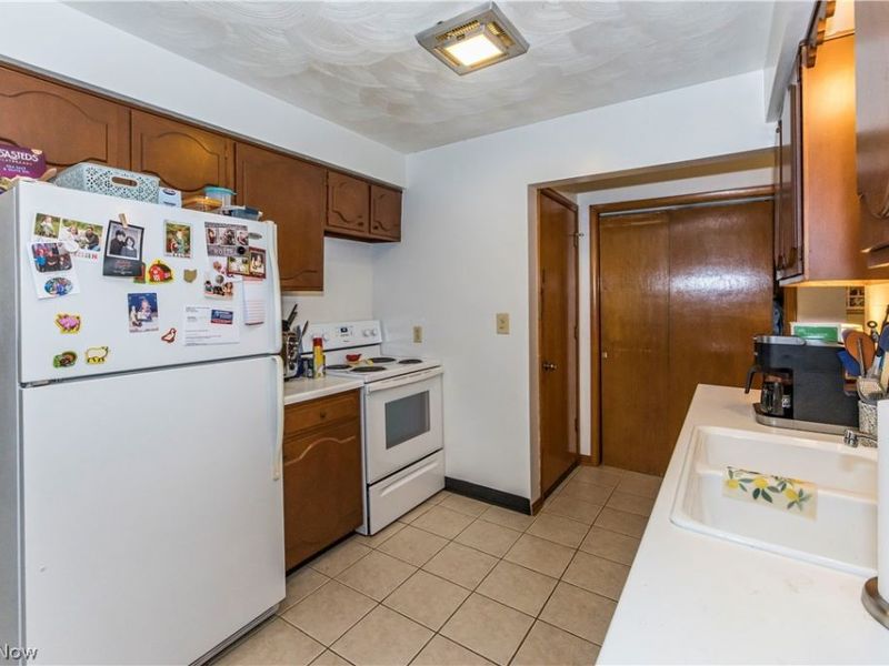 1969-1973 Conwill Road , Stow, OH 44224 Photo 7