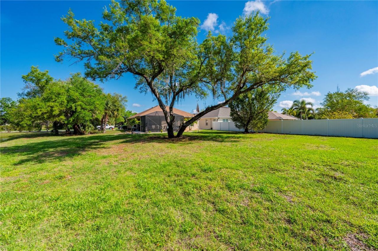 7812 Mikasa Drive, Punta Gorda, FL 33950 Photo