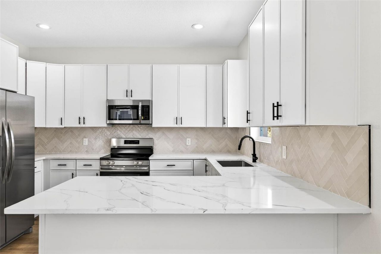 1145 29th Street S, Saint Petersburg, FL 33712 Photo