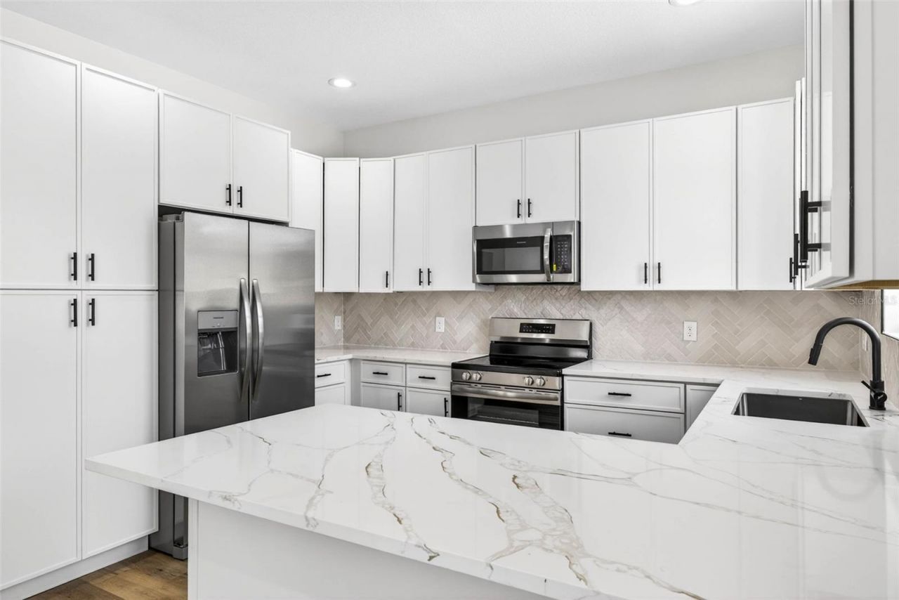 1145 29th Street S, Saint Petersburg, FL 33712 Photo