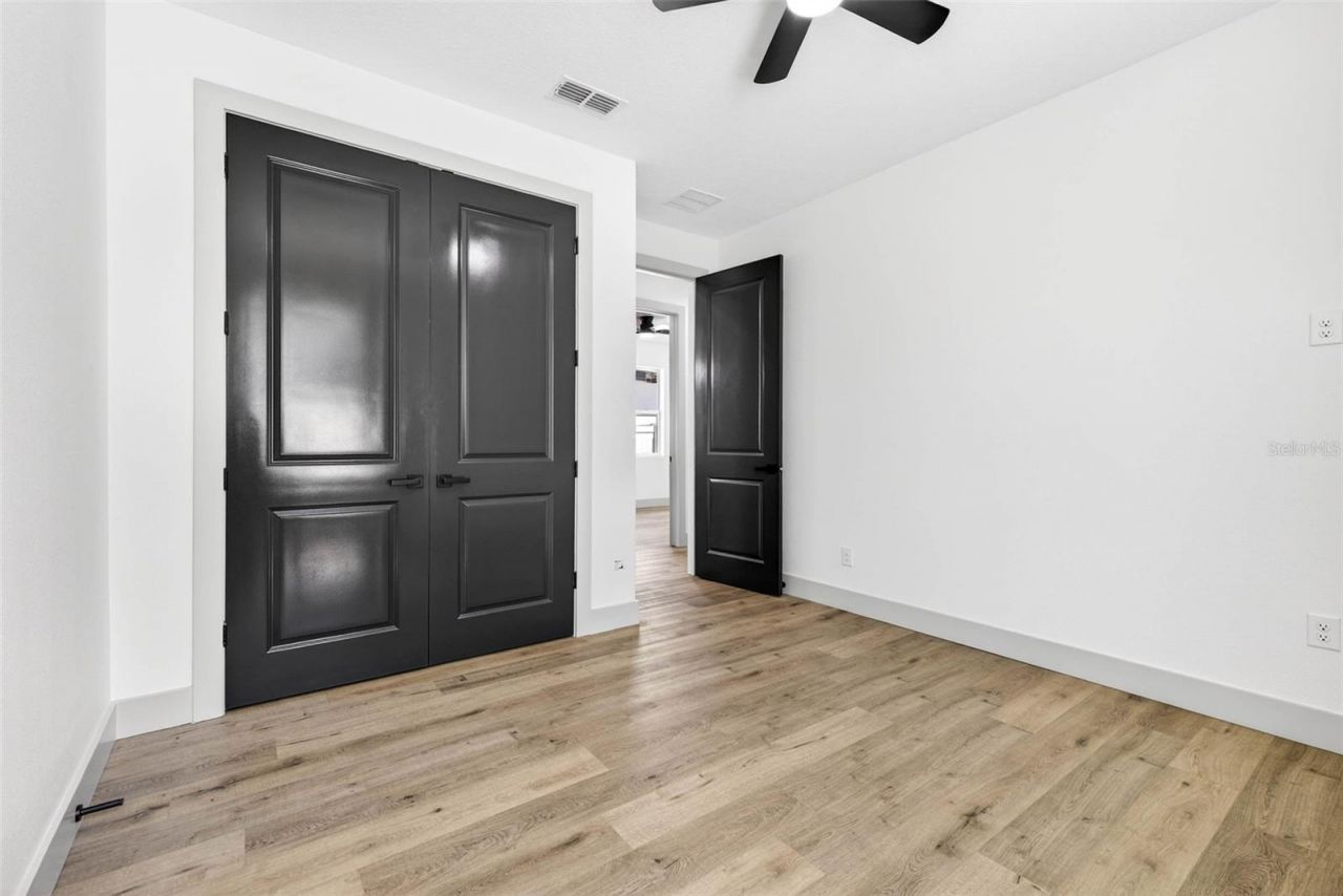 1145 29th Street S, Saint Petersburg, FL 33712 Photo