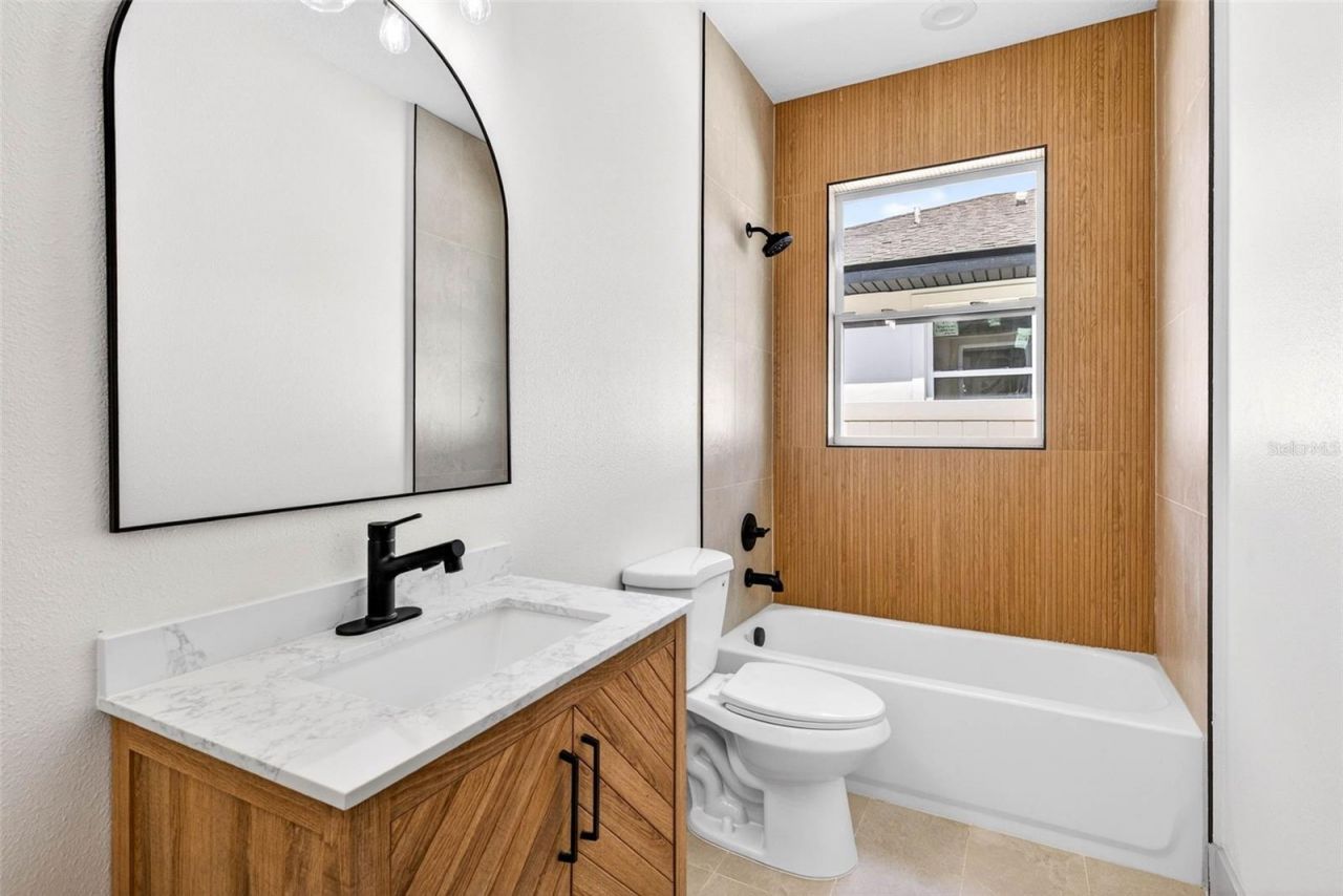 1145 29th Street S, Saint Petersburg, FL 33712 Photo