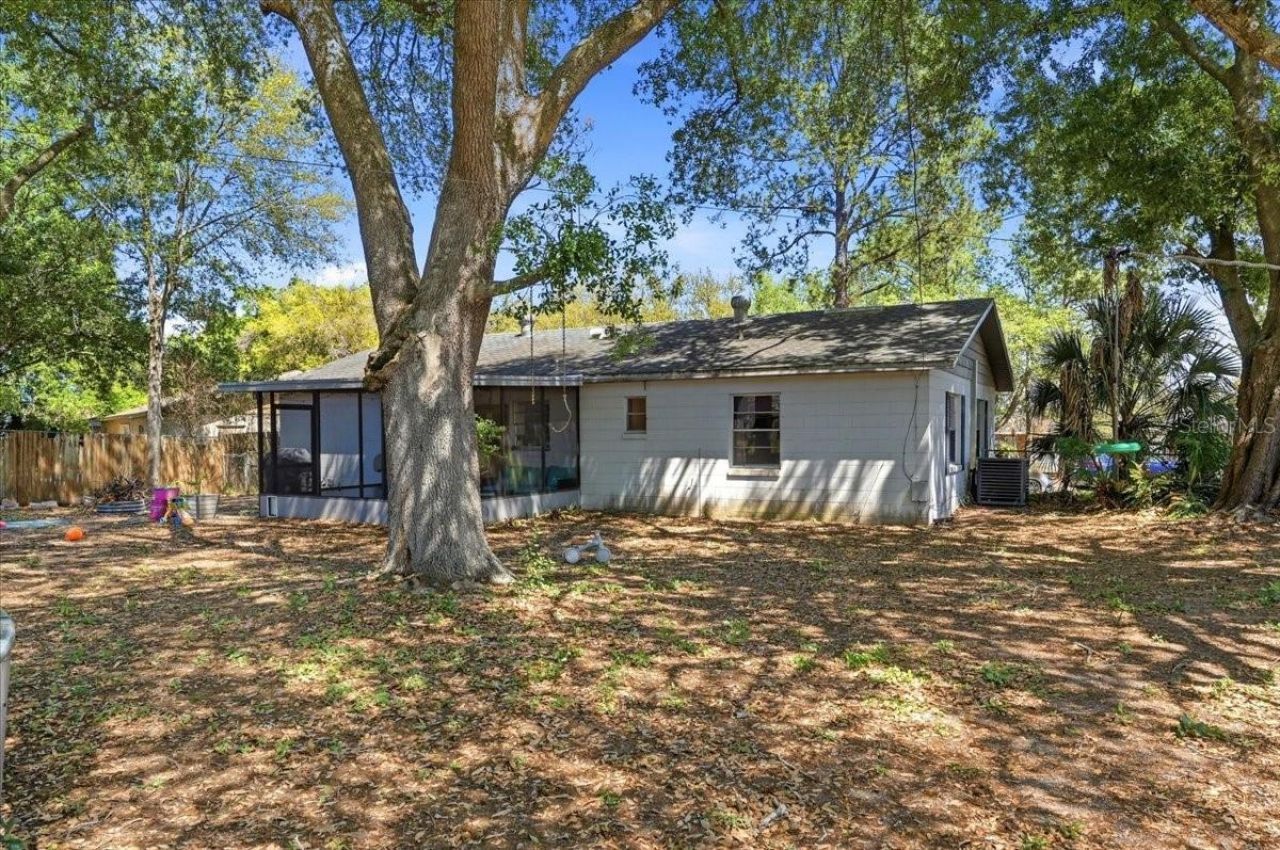 215 Carla Ann Court , Auburndale, FL 33823 Photo