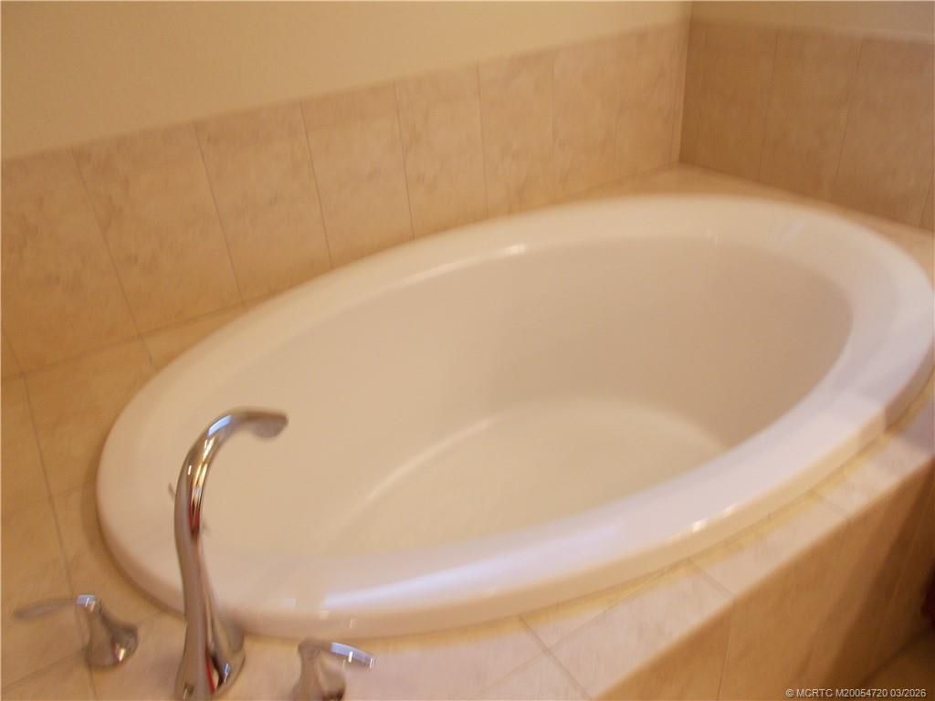 6695 SE Woodmill Pond Lane, Stuart, FL 34997 Photo