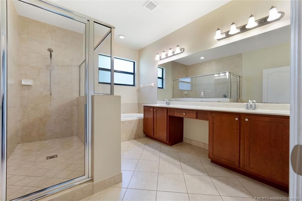 6695 SE Woodmill Pond Lane, Stuart, FL 34997 Photo