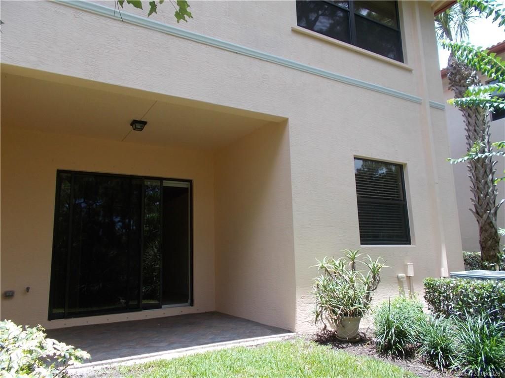 6695 SE Woodmill Pond Lane, Stuart, FL 34997 Photo