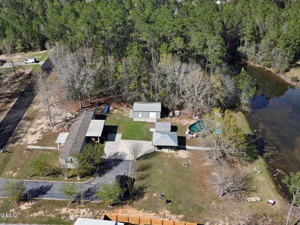 7188 Lake Drive, Perkinston, MS 39573